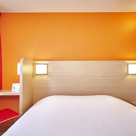 Hotel Première Classe Melun Sénart - Saint Dennis Vert-Saint-Denis