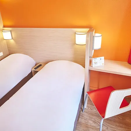 Hotel Première Classe Melun Sénart - Saint Dennis
