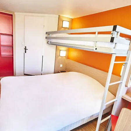 Première Classe Melun Sénart - Saint Dennis * Vert-Saint-Denis