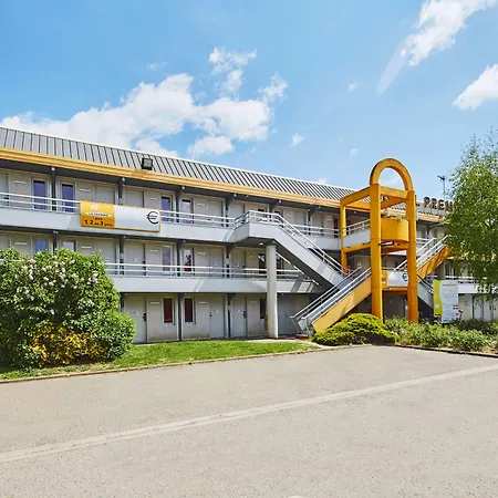 Premiere Classe Melun Senart Vert-Saint-Denis