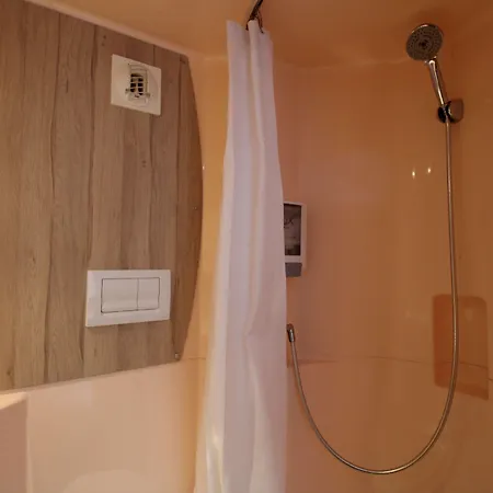 Hotel Première Classe Melun Sénart - Saint Dennis Vert-Saint-Denis
