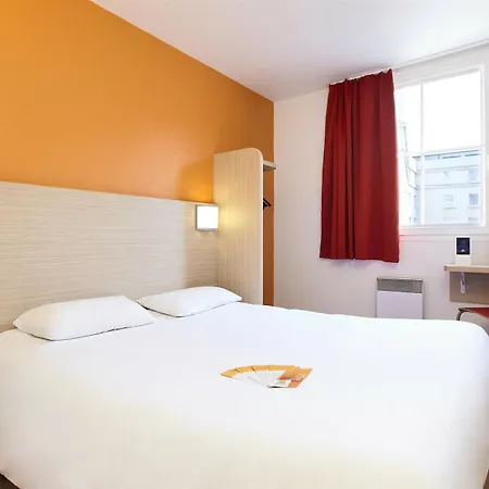 Hotel Première Classe Melun Sénart - Saint Dennis