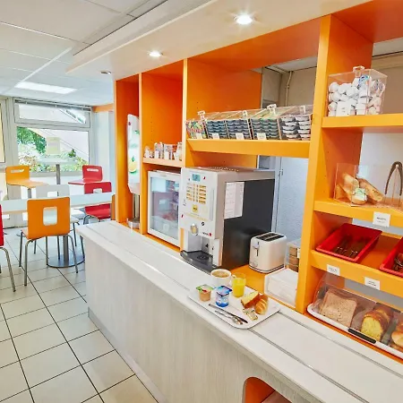 Hotel Première Classe Melun Sénart - Saint Dennis