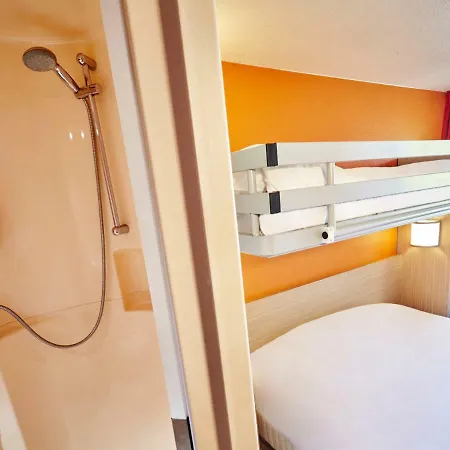 Premiere Classe Melun Senart - Saint Denis * Vert-Saint-Denis