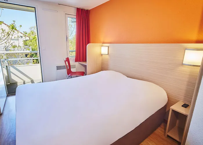 Premiere Classe Melun Senart Vert-Saint-Denis